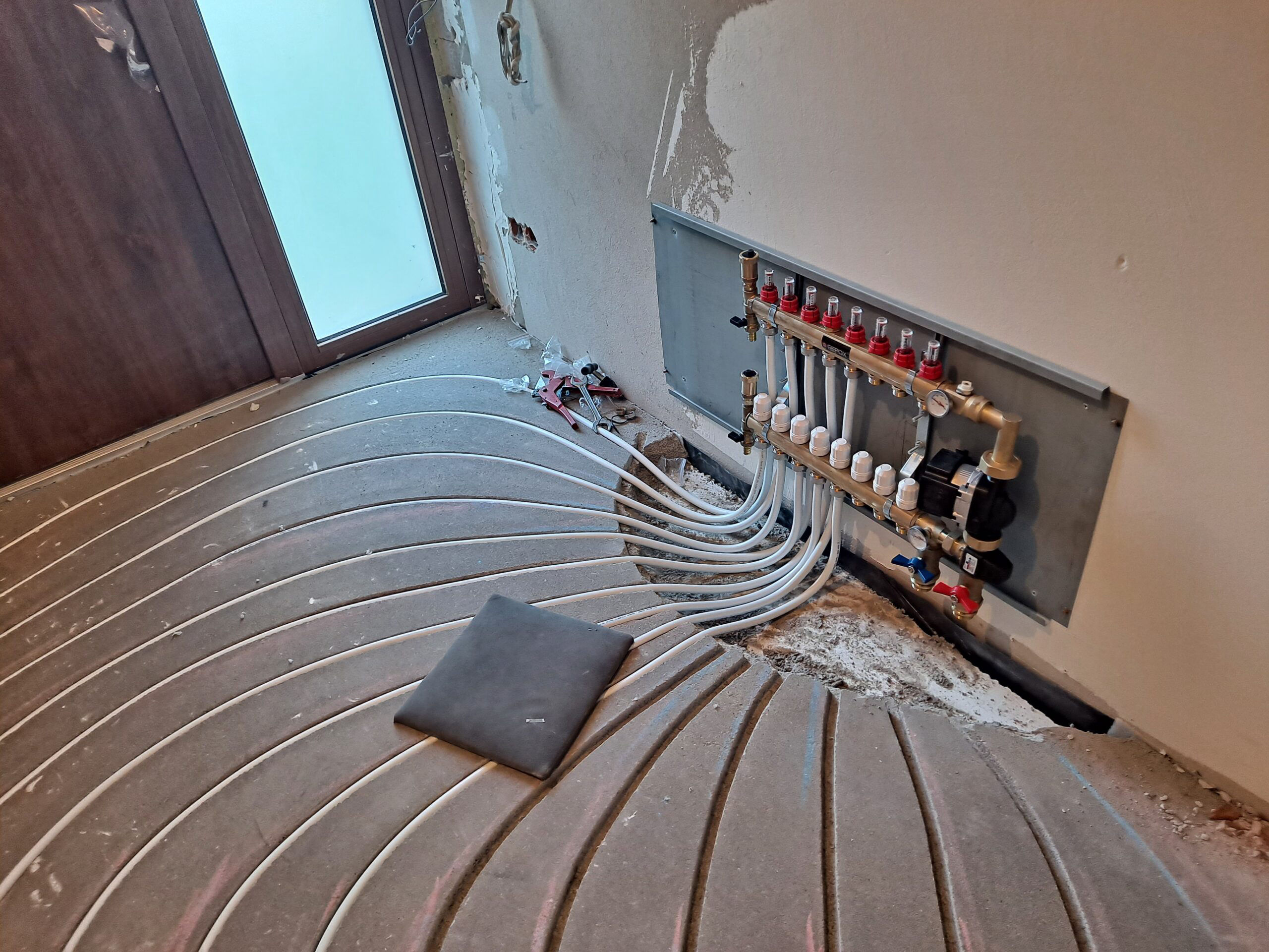 TERMIKA - frezowanie pod ogrzewanie podłogowe